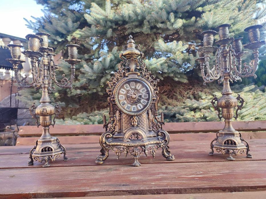 Годинник канделябри підсвічники бронза антик