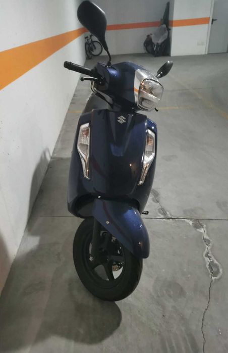 Suzuki Address 125 Azul