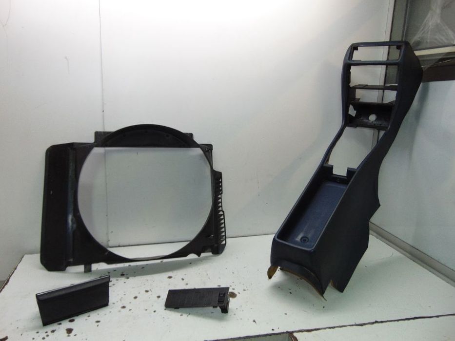 Mercedes w123 consola central e + peças