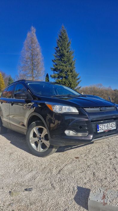Ford Escape Kuga/Ford Escape 4x4 AWD +hak w świetnym stanie