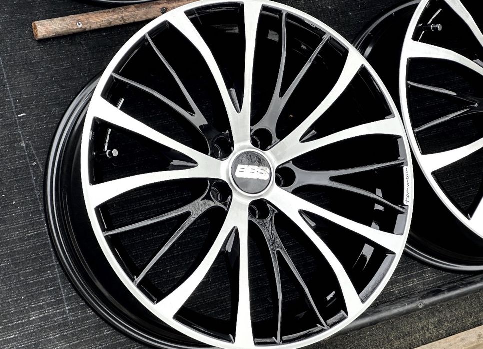 Диски R19 5/112 Audi A3 A4 A6 A8 A5 Q3 E-tron. VW Tiguan Passat B8