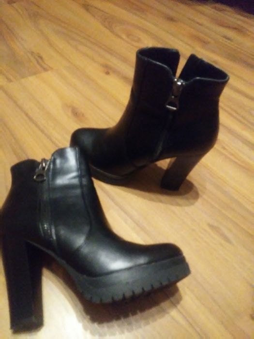 Buty jesienno-zimowe.