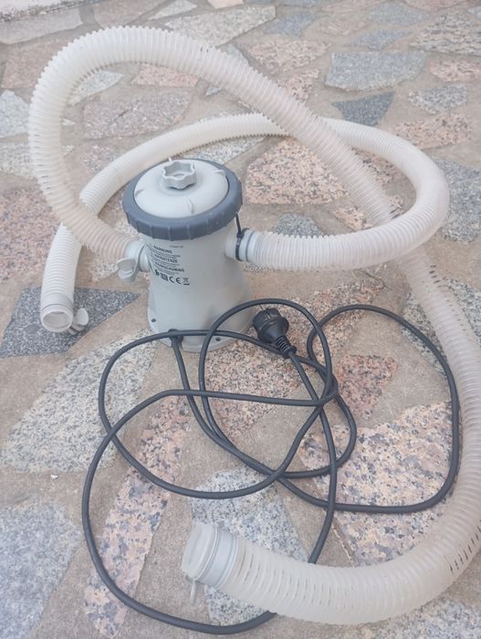 Bomba para piscina insuflável