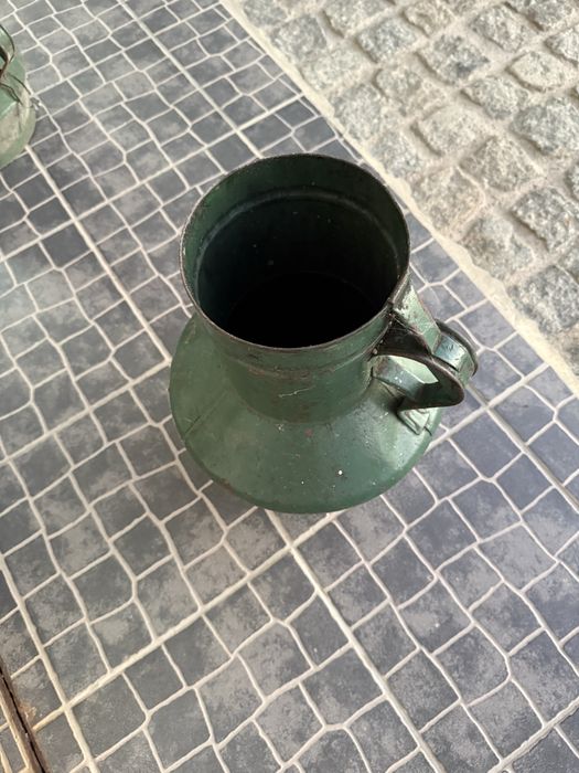 Cantaros de vinho