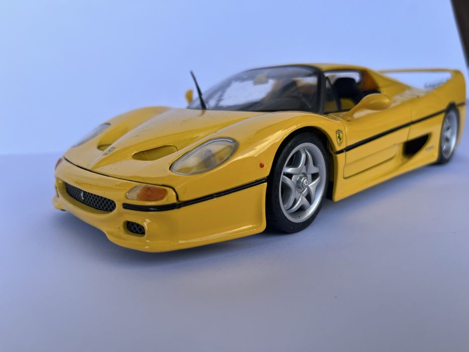 Ferrari F50 miniatura