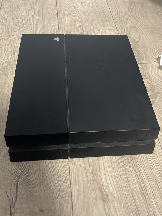 Sprzedam ps4 ponad 300 gier