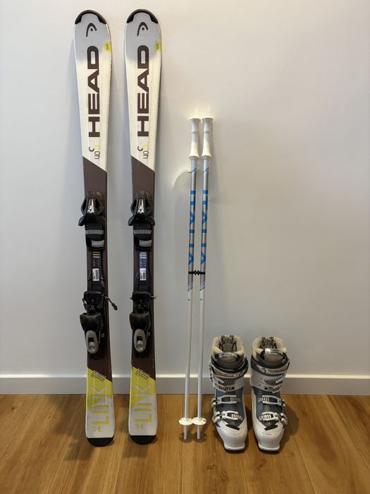 Narty komplet z butami , kijkami oraz kaskiem