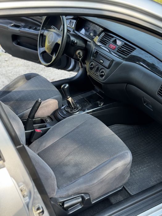 Mitsubishi Lancer 2003 Мітсубісі Лансер 9