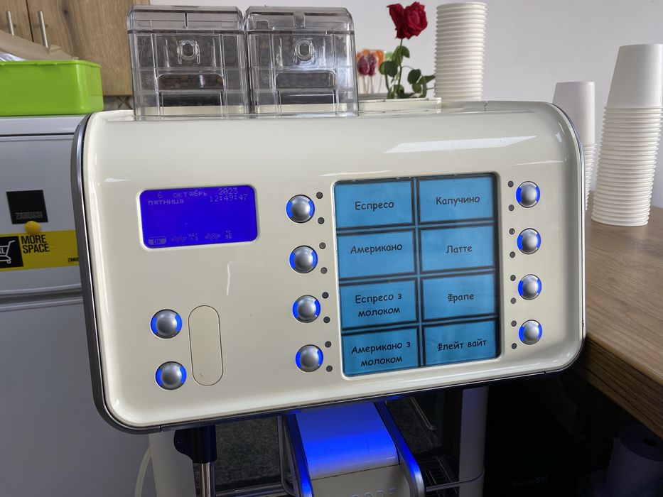 Кавовий апарат Faema