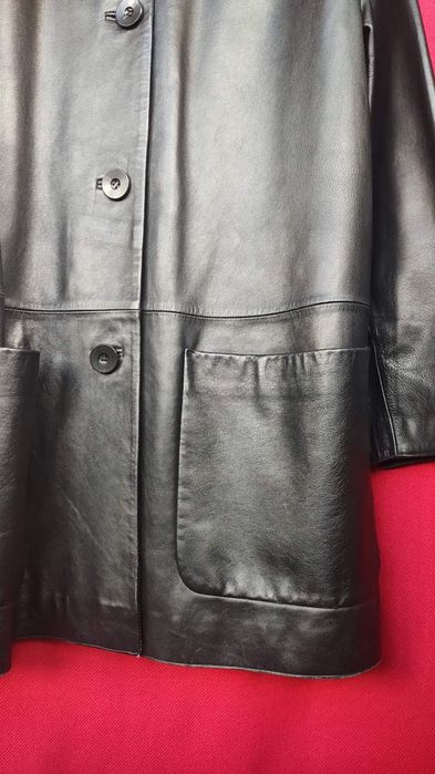 Шкіряна шкіра кожа куртка від Madeleine оригінал не Prada