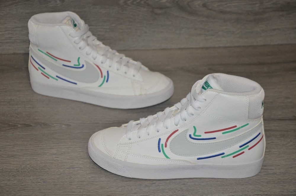 Продам кросівки Фірма NIKE.
