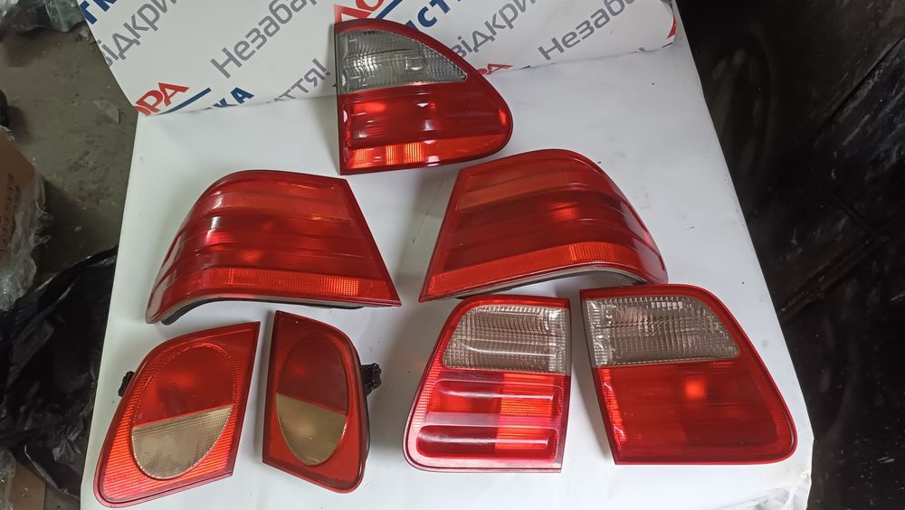 Задні стопи mercedes-benz w210