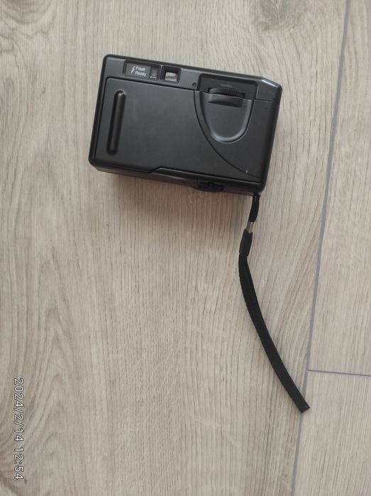 Aparat Revue Flash aparat na kliszę