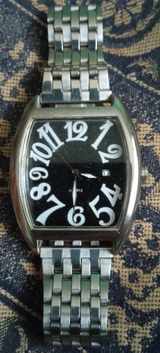 Часы наручные кварцевые REMY MARTIN