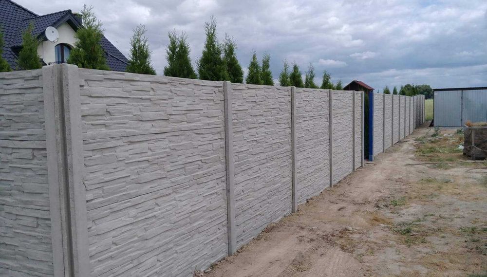 Ogrodzenie betonowe, Producent