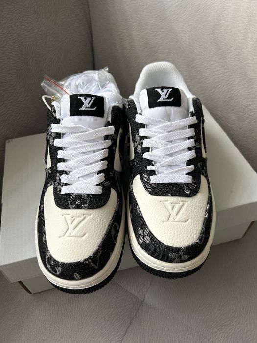 Buty Air Force 1 "LV Monogram Custom" – Czarno-białe – Rozmiar 38