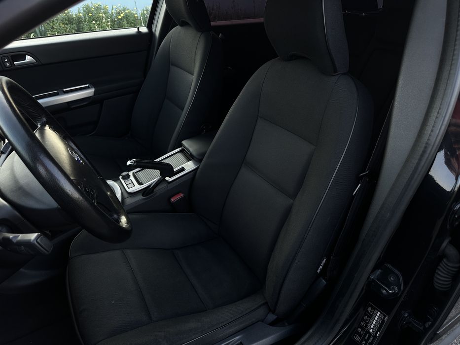 Volvo V50 2009рік 1.6дизель не фарбована