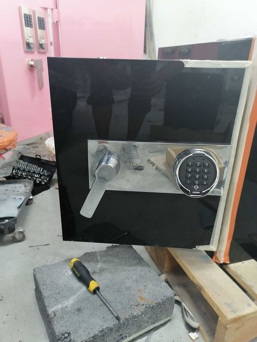 POGOTOWIE ZAMKOWE 24H. Awaryjne otwieranie samochodów, mieszkań,sejfów