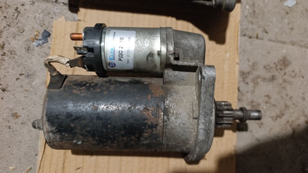 Два стартера ВАЗ