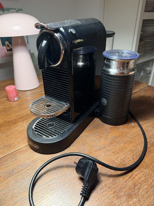 Nespresso ze spieniaczem