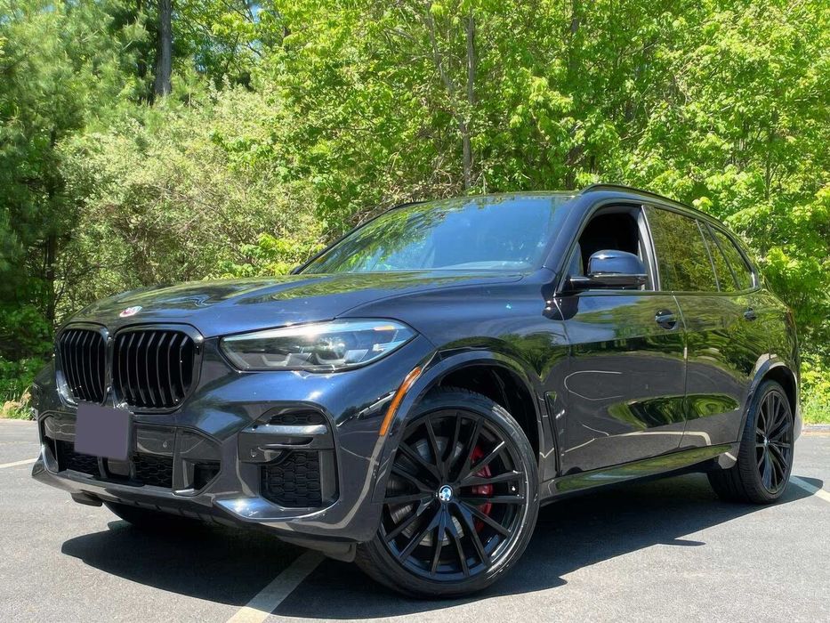 BMW X5      2022