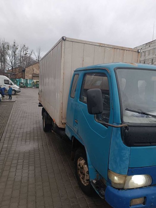 вантажне авто DongFeng2005
