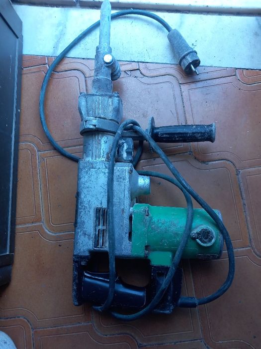 Hitachi martelo eléctrico perfurador