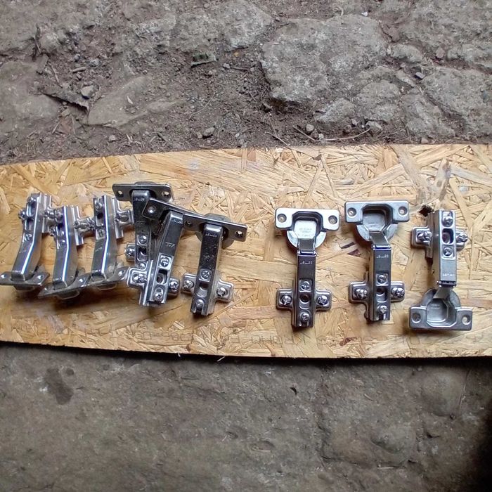 Zawiasy meblowe nowe