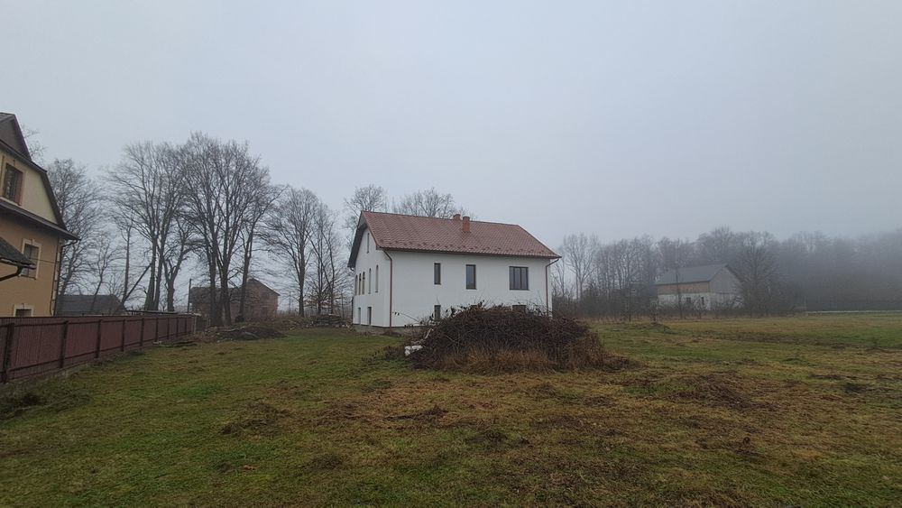 Продається великий будинок в смт Отинія _vv