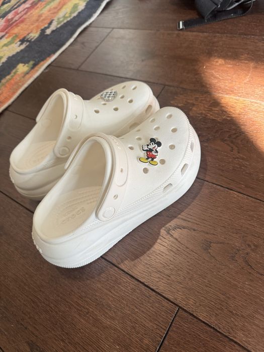 Взуття в прекрасному стані