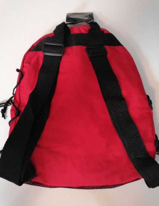 Mochila em tecido com publicidade da Coca-Cola, aquando do Euro 2004