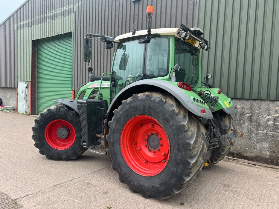 Fendt 724 S4 Profiplus