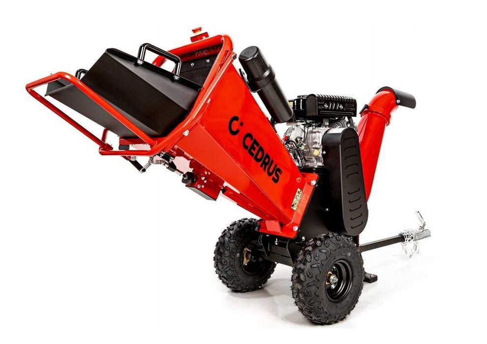 Rębak Spalinowy Rozdrabniacz do Gałęzi Wynajem Wypożyczalnia z Dowozem