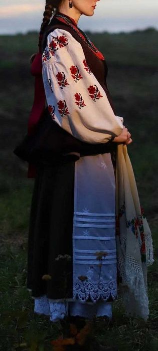 Старовинна коротка традиційна вишиванка поч. ХХ ст (Сумська обл.)