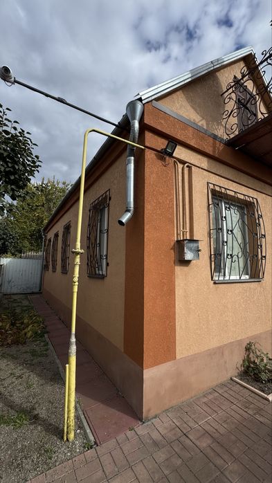 Будикок у місті Самар