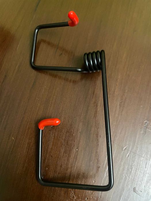 Підсилювач пружини двірника