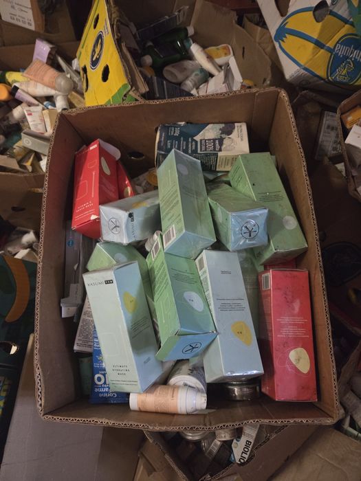 100 kosmetyków outlet