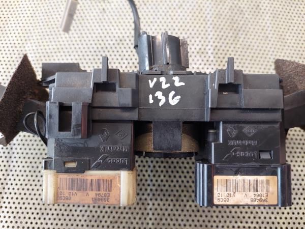 Conjunto / manetes de luzes e limpa vidros RENAULT Laguna I (B56_, 556