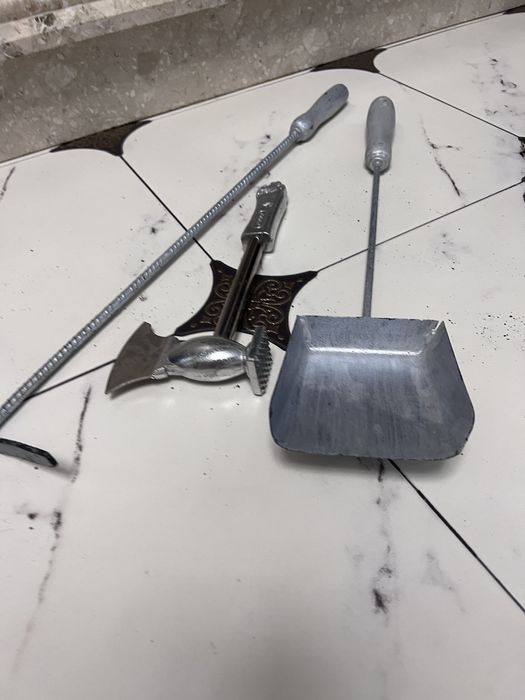 Совок + кочерга + сокира