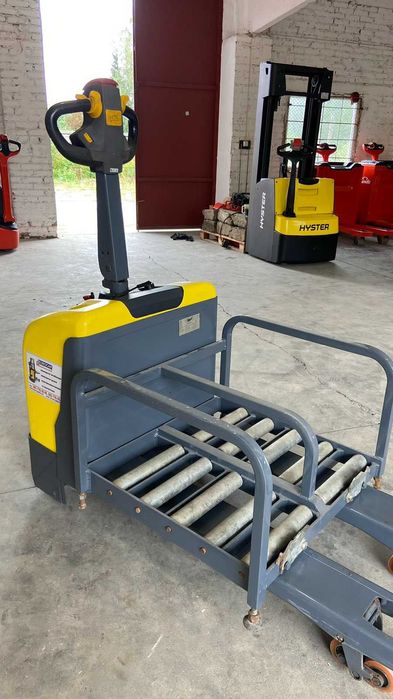 Стіл для  бічної заміни АКБ штабелер рокла