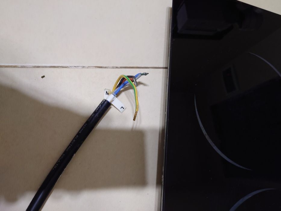 Варочная поверхность Вентолюкс