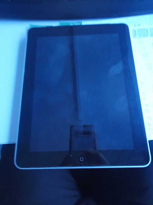 iPad won't turn on, requires evaluation64729747286531124