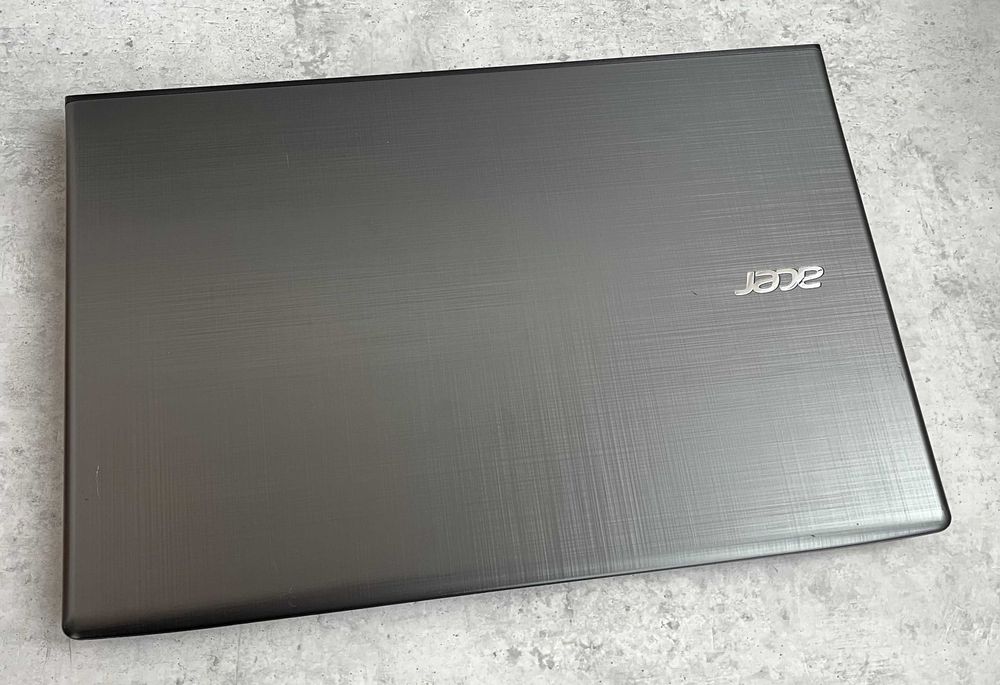 Ноутбук Acer Aspire E5-576