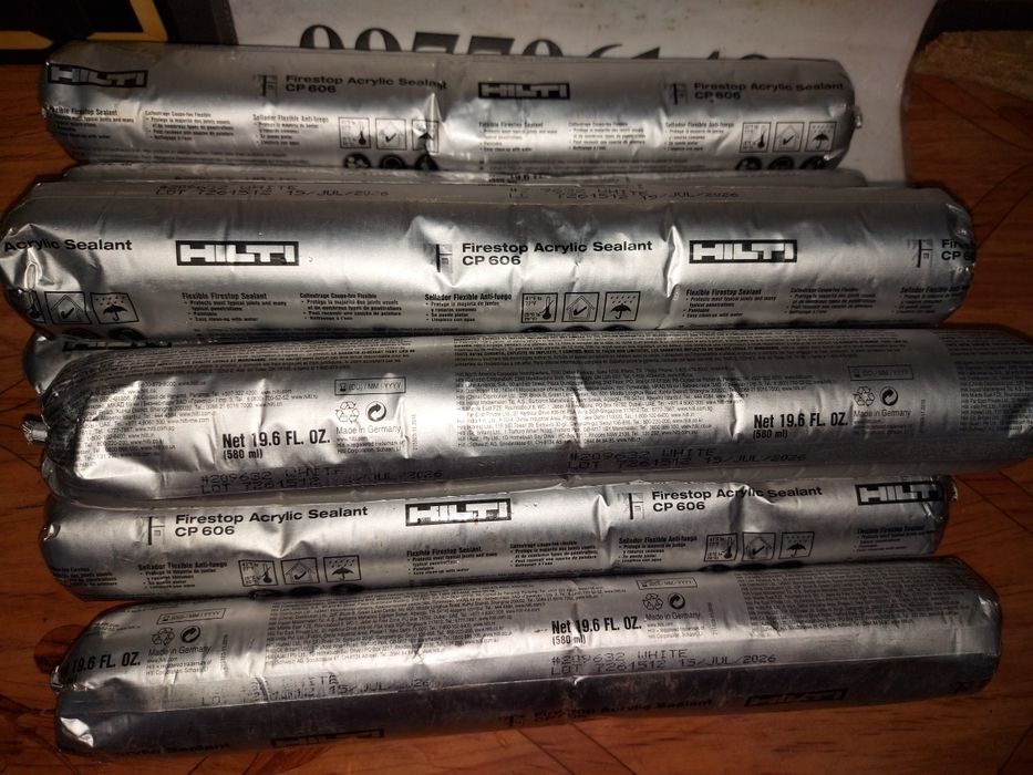 Противопожарный акриловый герметик СР 606 HILTI
