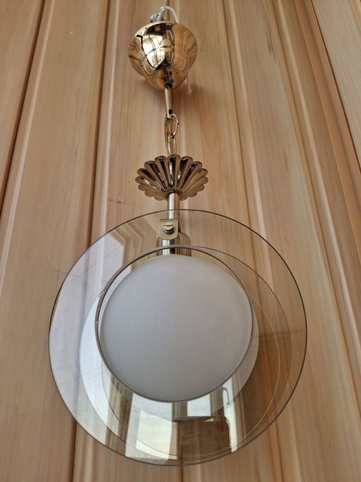 Люстра в гарному стані б/у