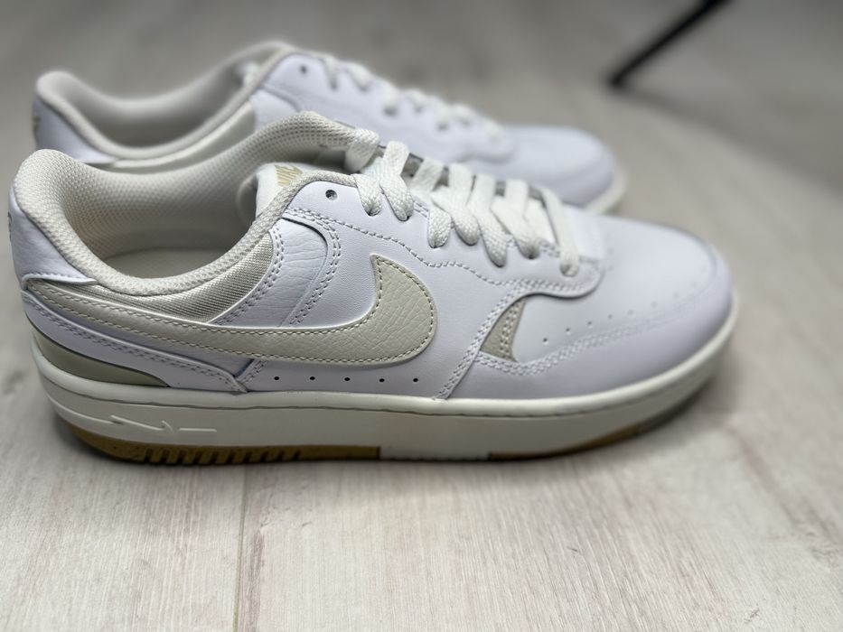 Кросівки жіночі Nike Gamma Force (DX9176-103)