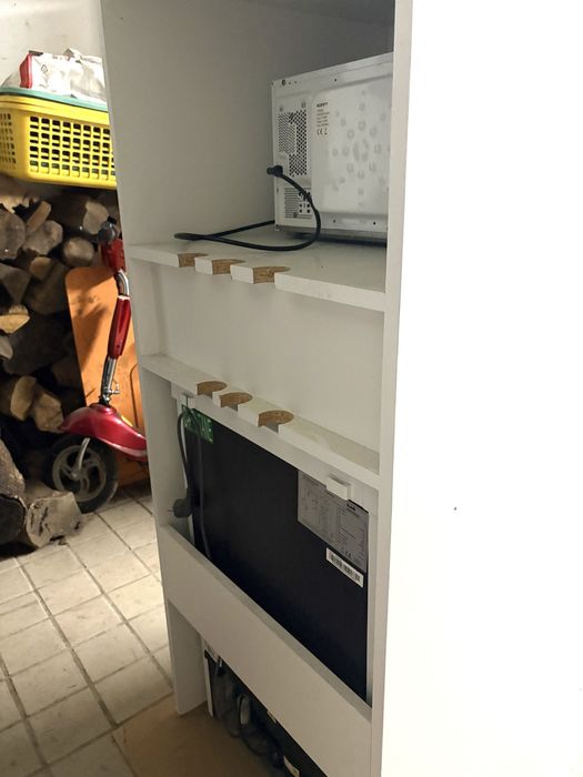 Movel de frigorifico e microondas de cozinha ou escritorio