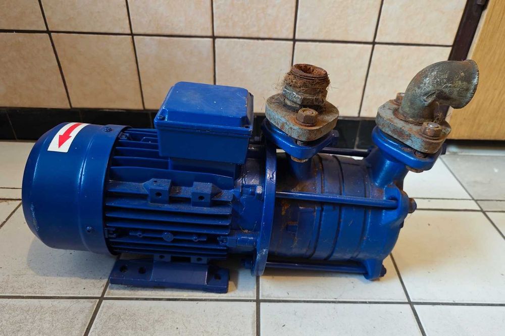 Pompa hydroforowa Hydro Vacuum Grudziądz SM 4.02 z silnikiem 400V 3-fazowym 1.5kW