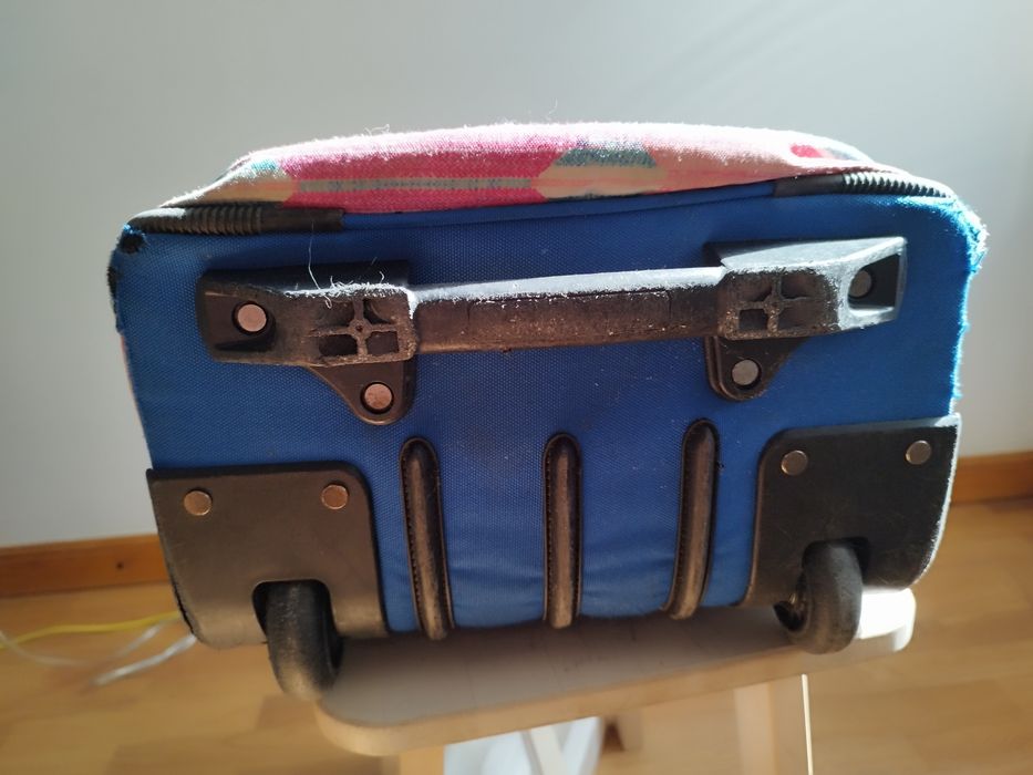 Mochila com troley EXPLORE