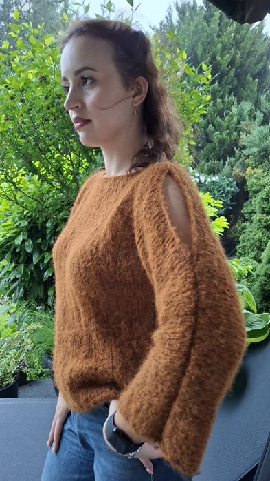 Sweterek z moheru      HandMade